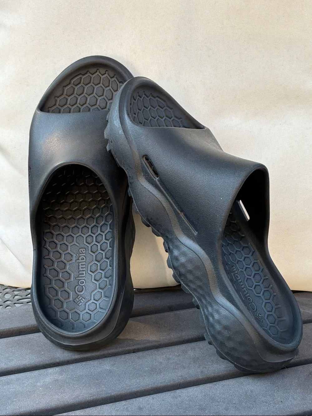 Women’s Columbia Thrive ReviveSlides Black NEW Size 7 (EU38)
